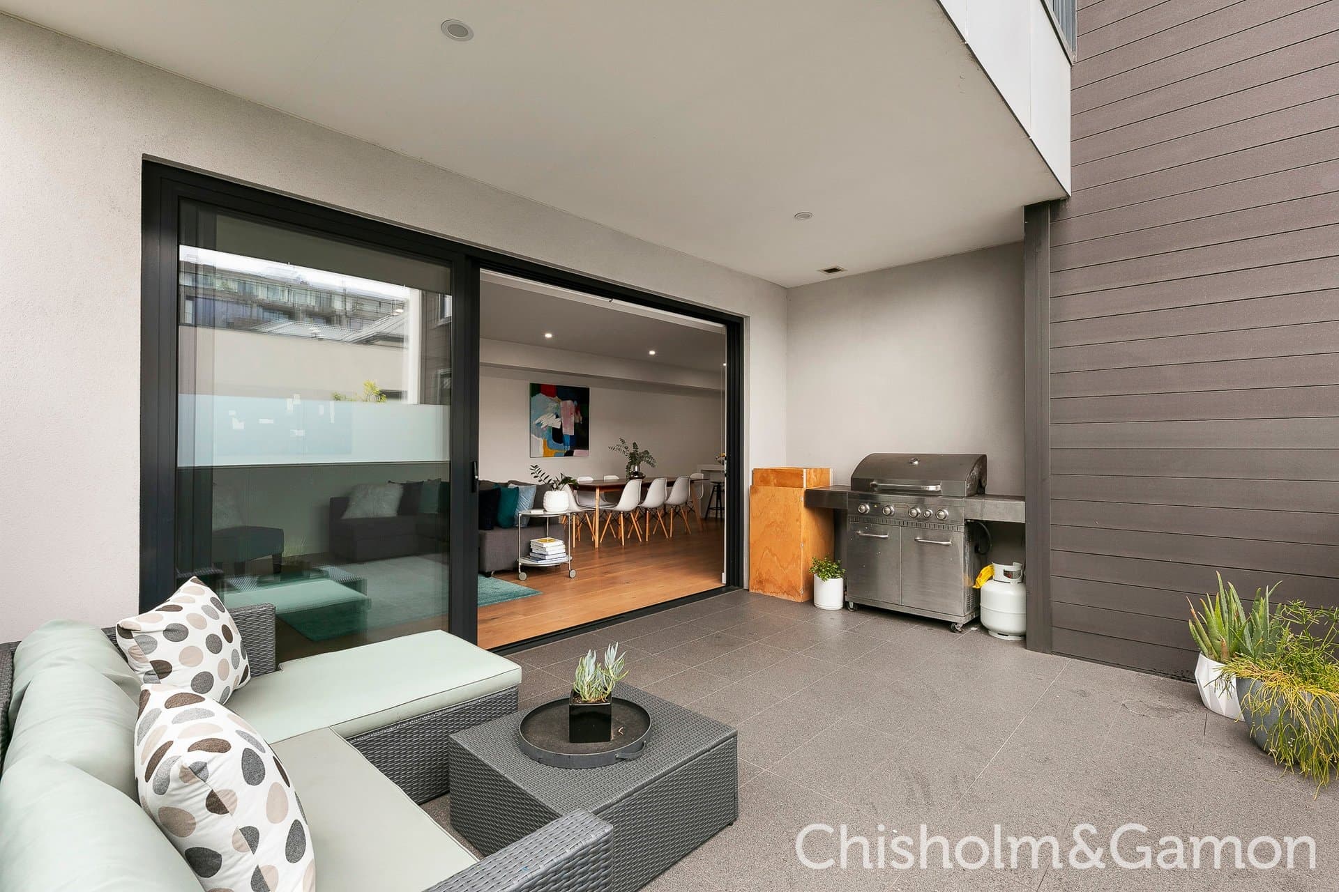 2/196 Graham Street, Port Melbourne, Port Melbourne - Thumbnail 4