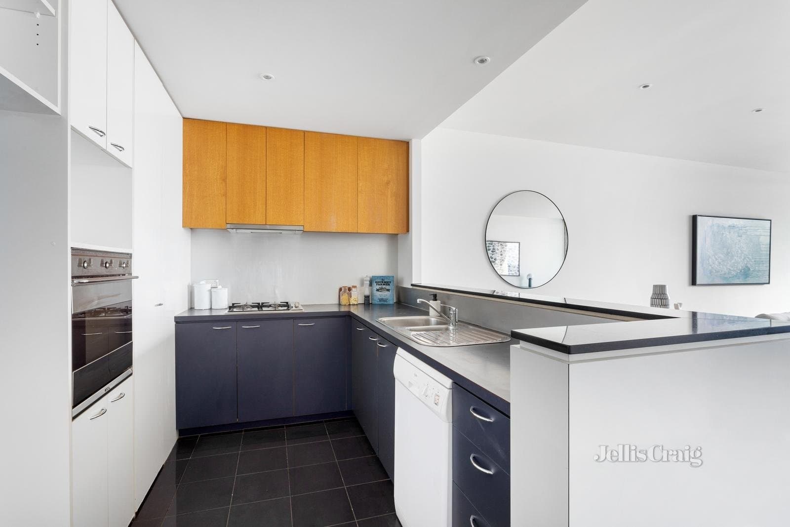 502/62 Beach Street, Port Melbourne, Port Melbourne - Thumbnail 5