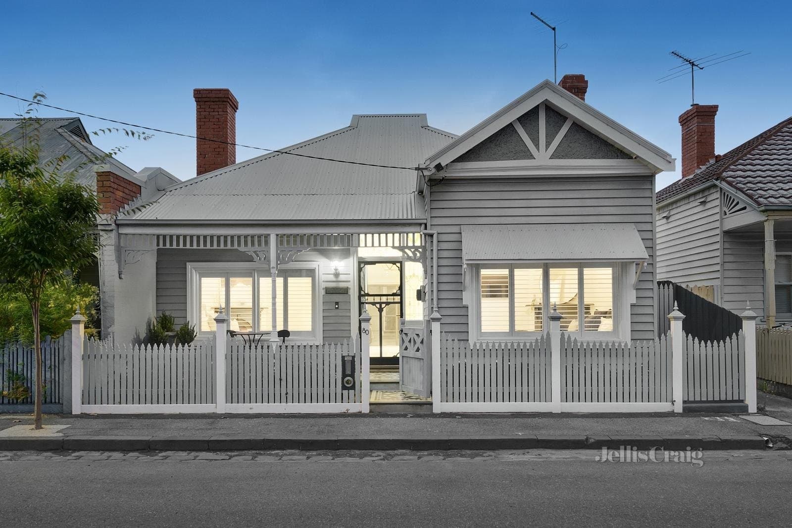 80 Neville Street, Middle Park, Middle Park - Thumbnail 2