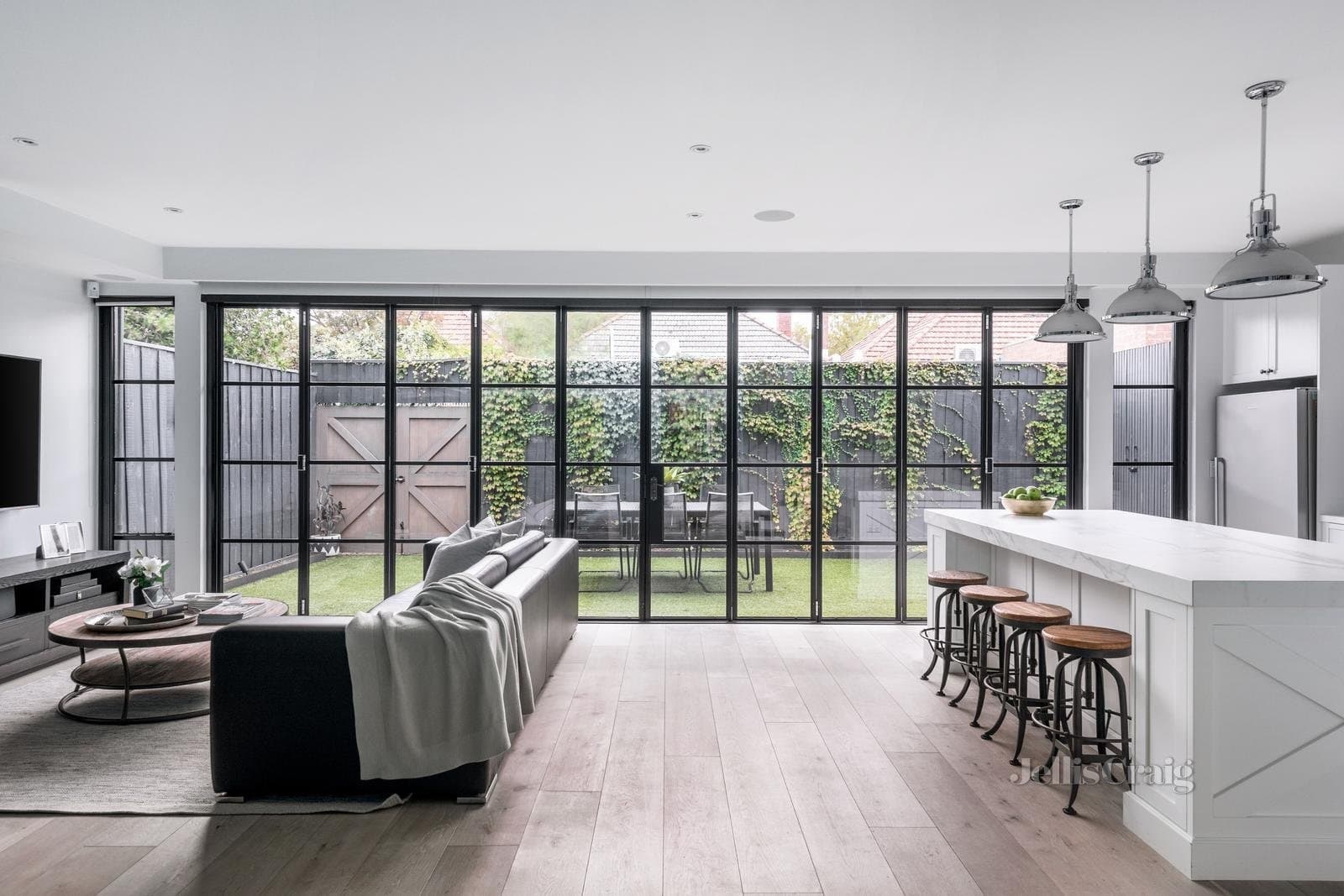 80 Neville Street, Middle Park, Middle Park - Thumbnail 4