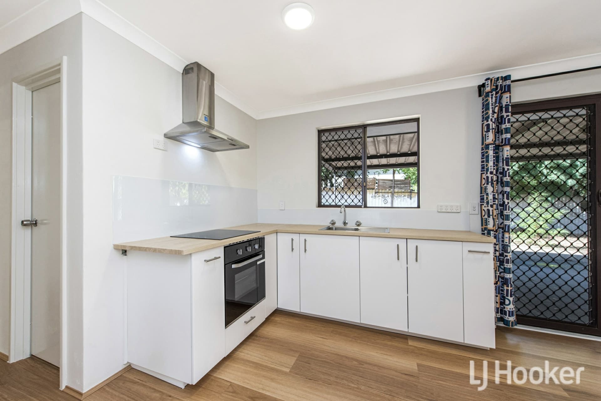 18 Clint Way, Calista, Calista - Thumbnail 7