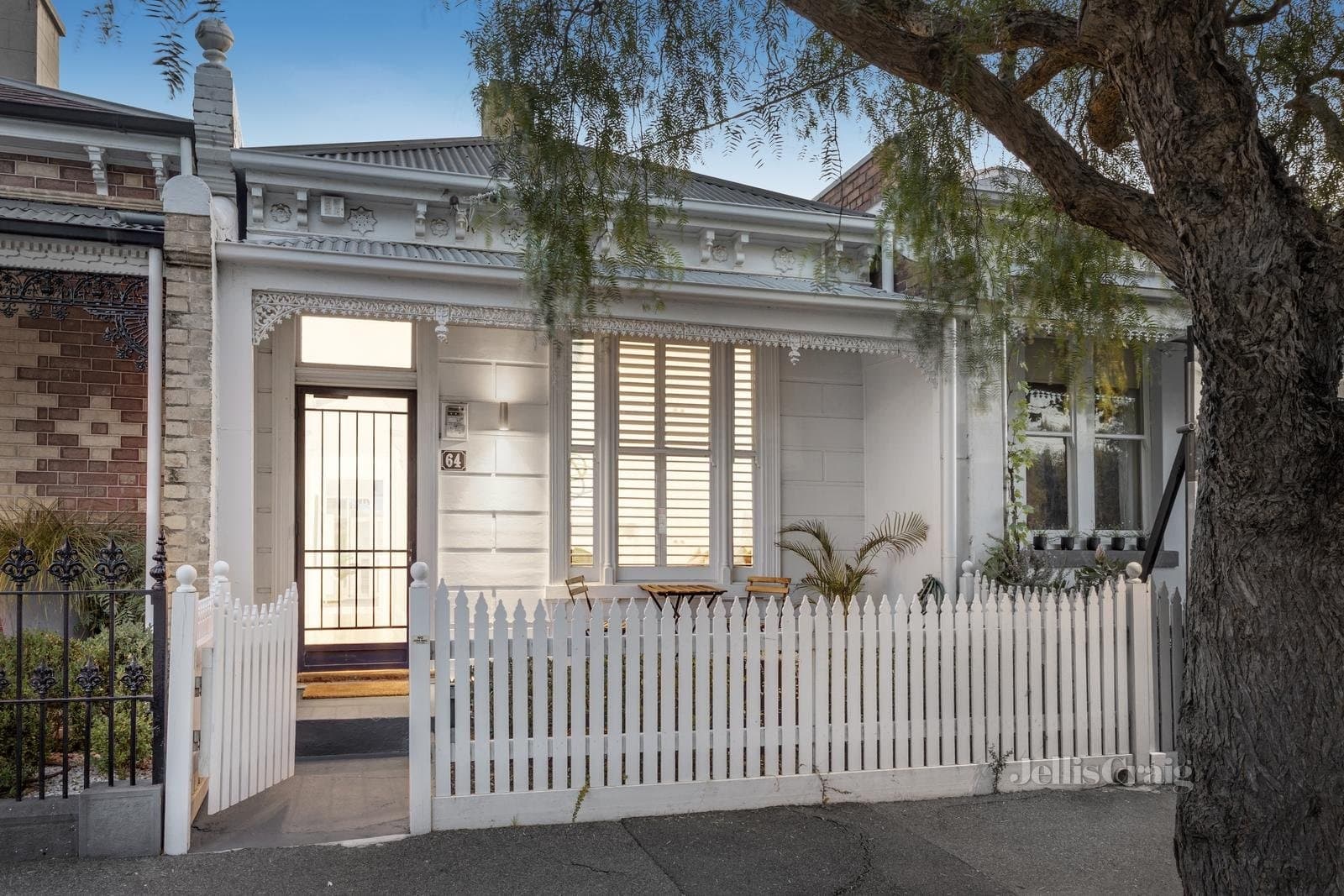 64 Reed Street, Albert Park, Albert Park - Thumbnail 2
