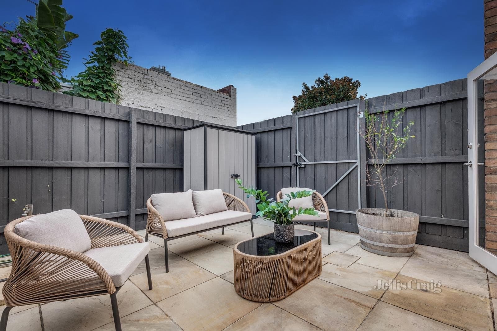 33 Mountain Street, South Melbourne, South Melbourne - Image 1