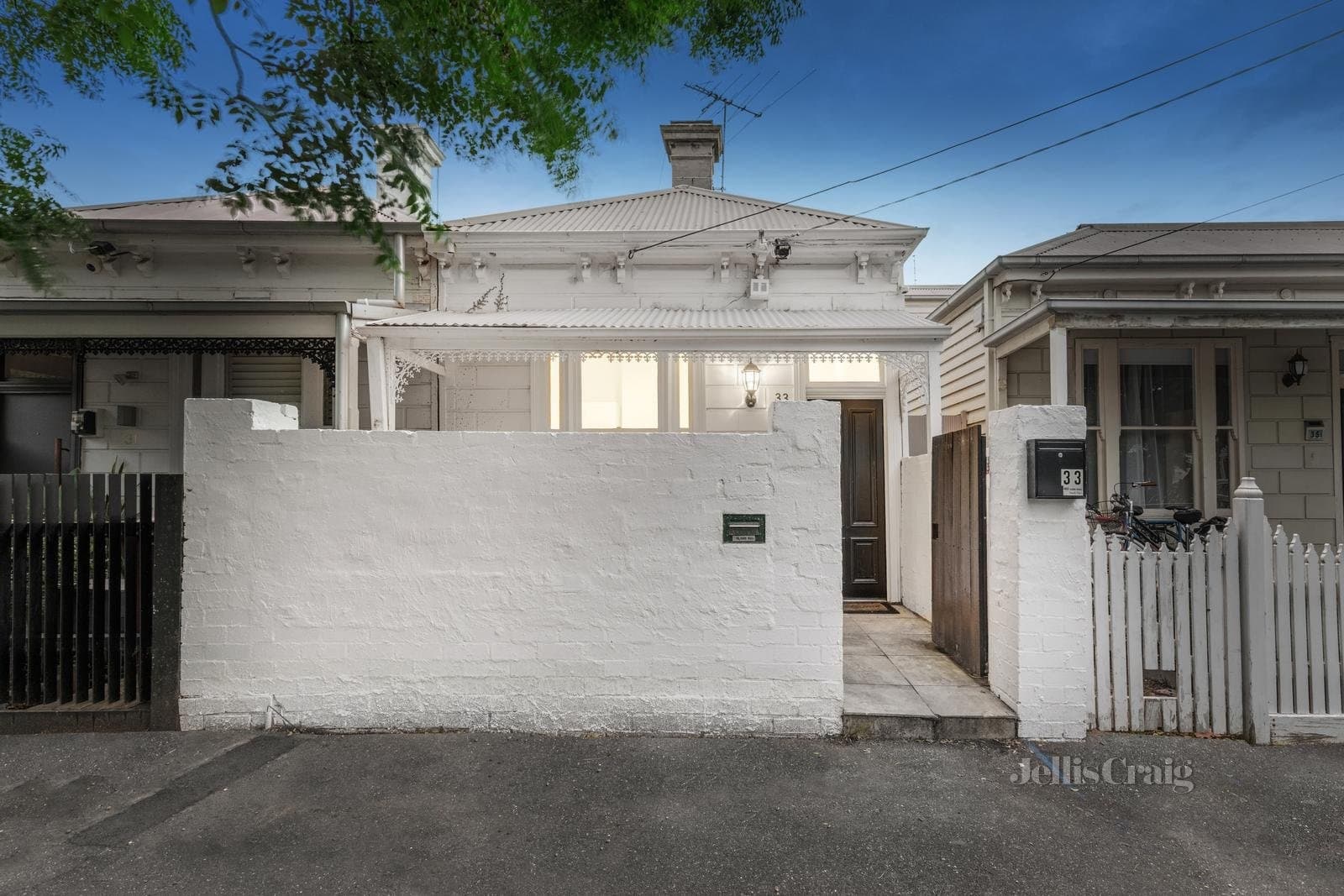 33 Mountain Street, South Melbourne, South Melbourne - Thumbnail 2