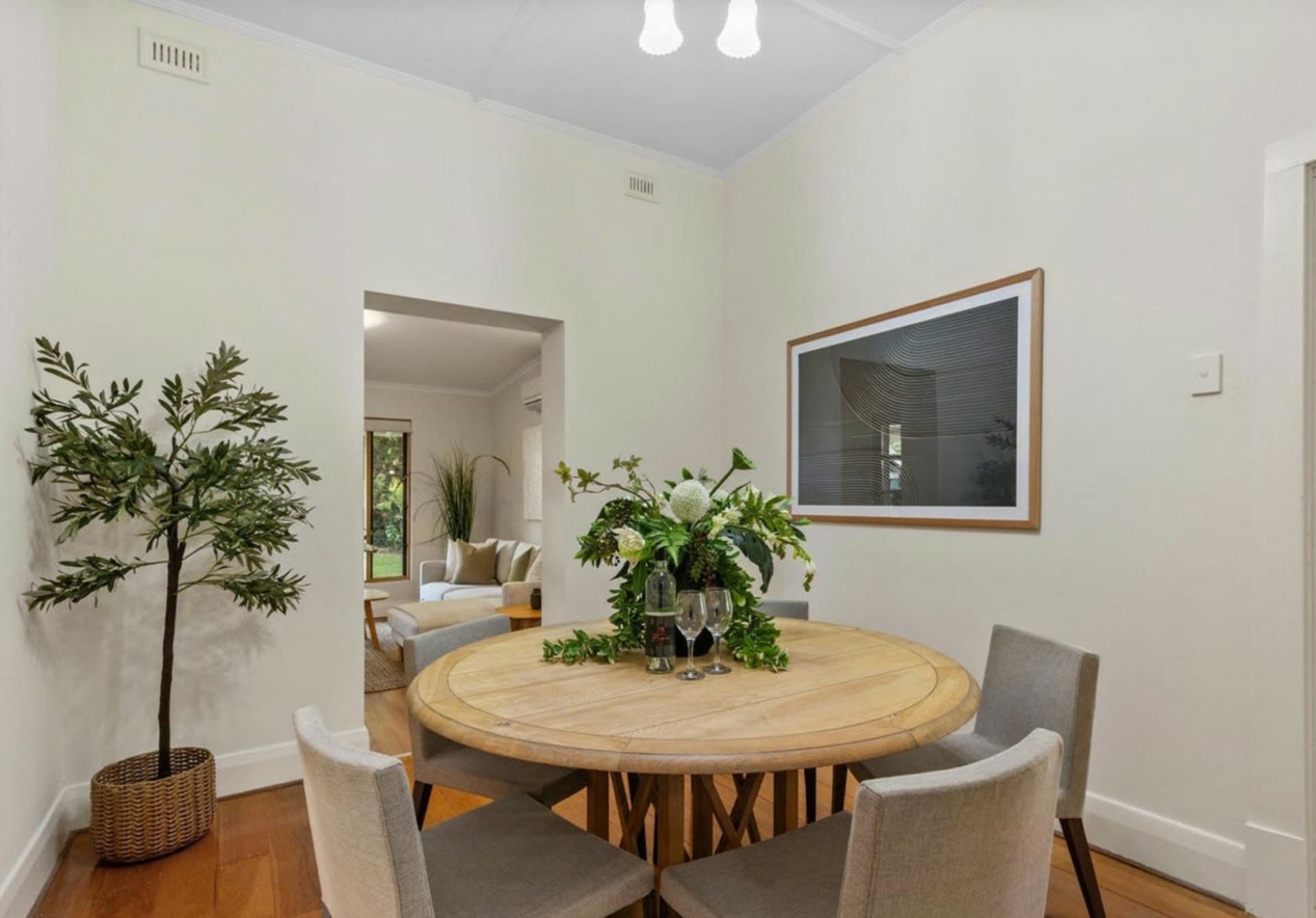 1 Clovelly Avenue, Clarence Park, Clarence Park - Thumbnail 6