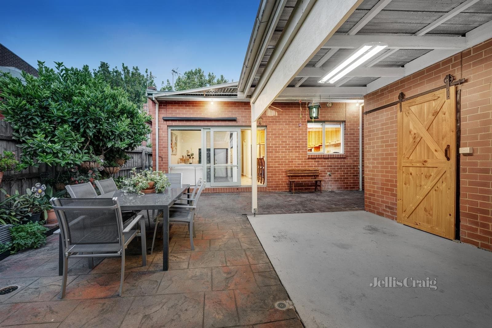 402 Richardson Street, Middle Park, Middle Park - Thumbnail 7