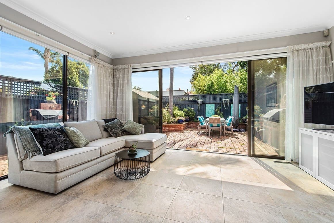 30 Byrne Avenue, Elwood, Elwood - Thumbnail 3
