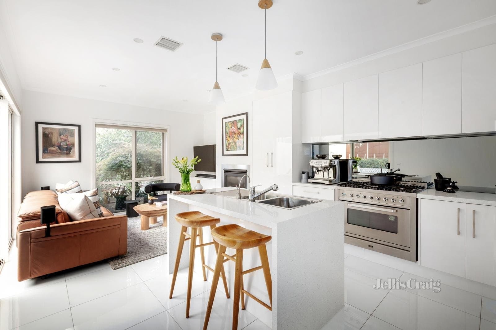 25 Australis Circuit, Port Melbourne, Port Melbourne - Thumbnail 4