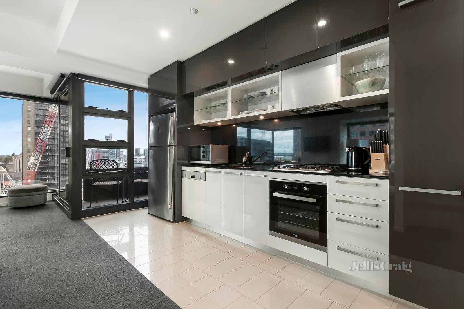 1604/7 Riverside Quay, Southbank, Southbank - Thumbnail 5