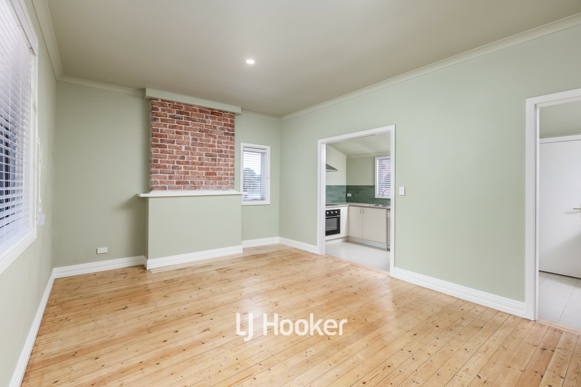 11 Benwell Place Collie WA, Collie - Thumbnail 2