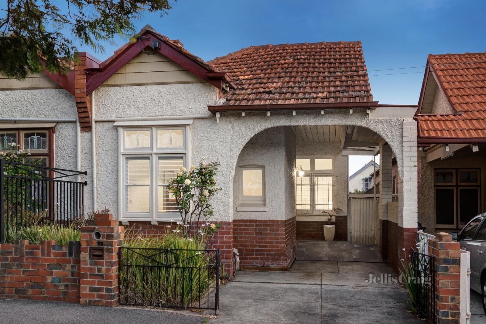 17 Gurner Street, St Kilda, St Kilda - Thumbnail 2