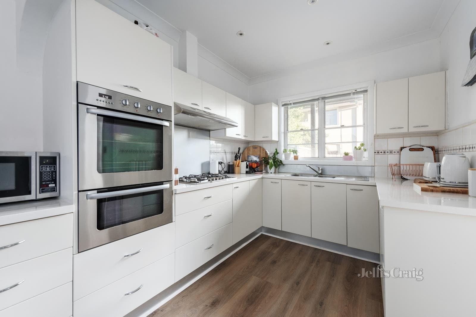 17 Gurner Street, St Kilda, St Kilda - Thumbnail 4