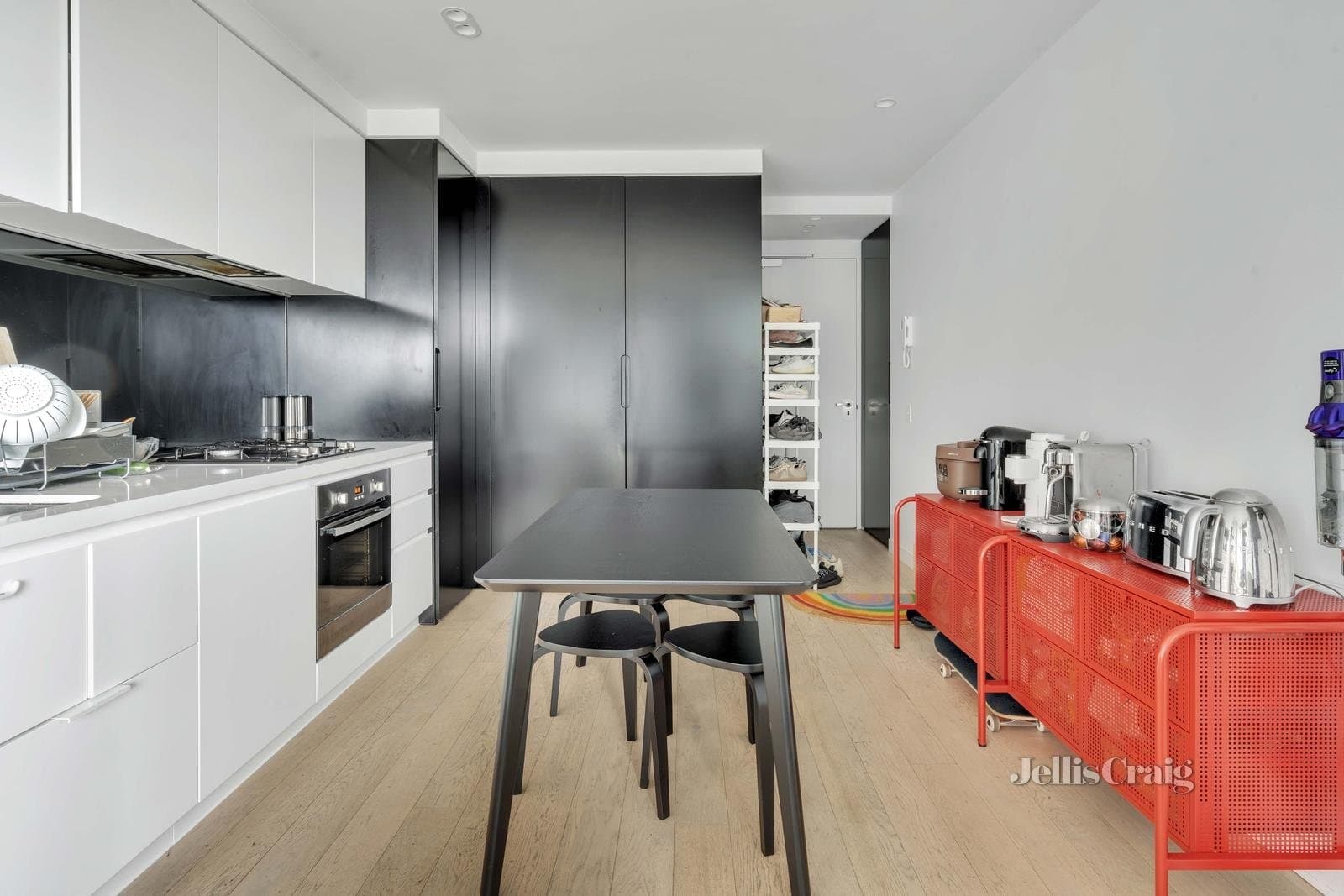 2409/442 Elizabeth Street, Melbourne, Melbourne - Thumbnail 4