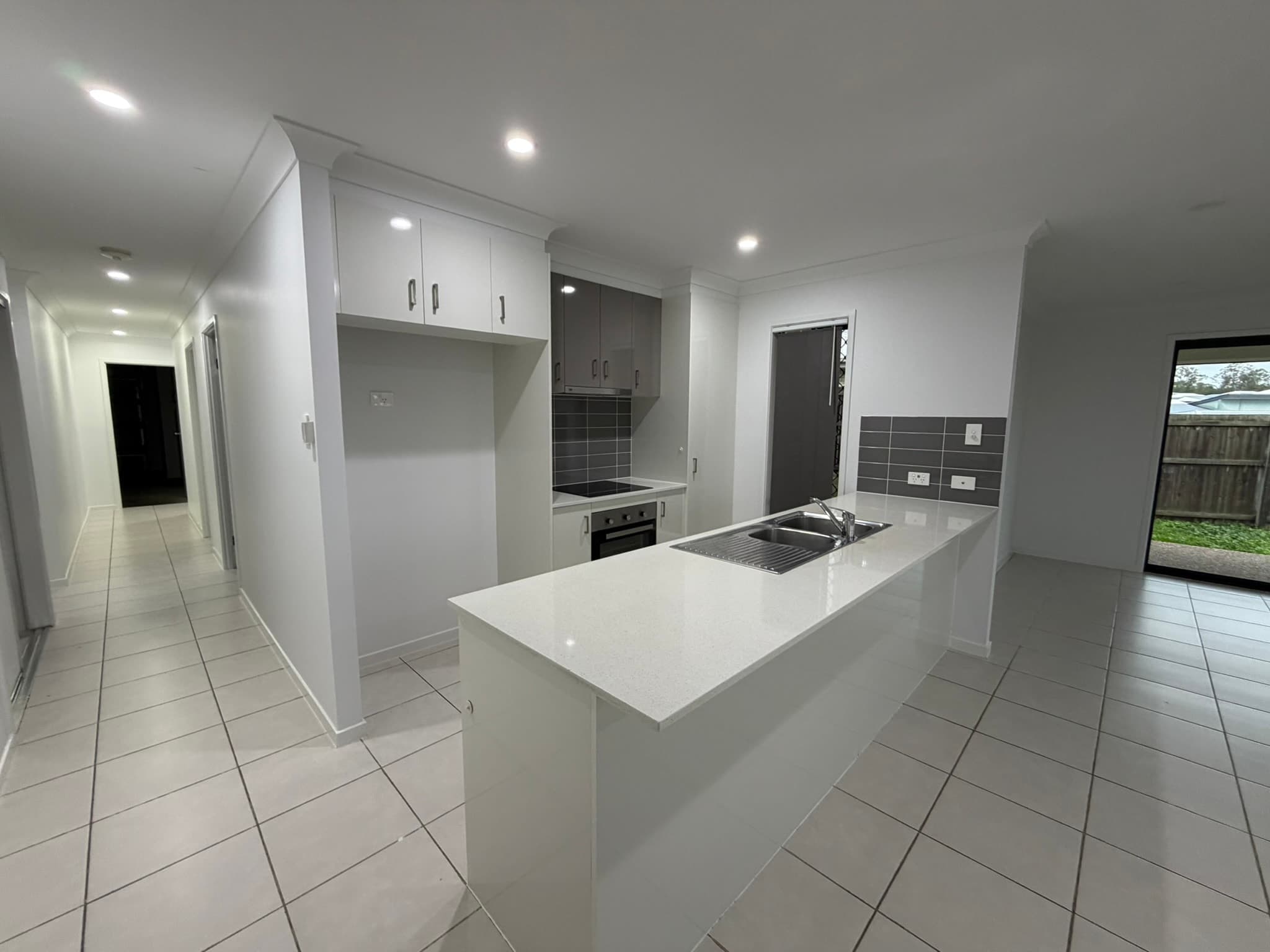 Redbank Plains, Redbank Plains - Thumbnail 2