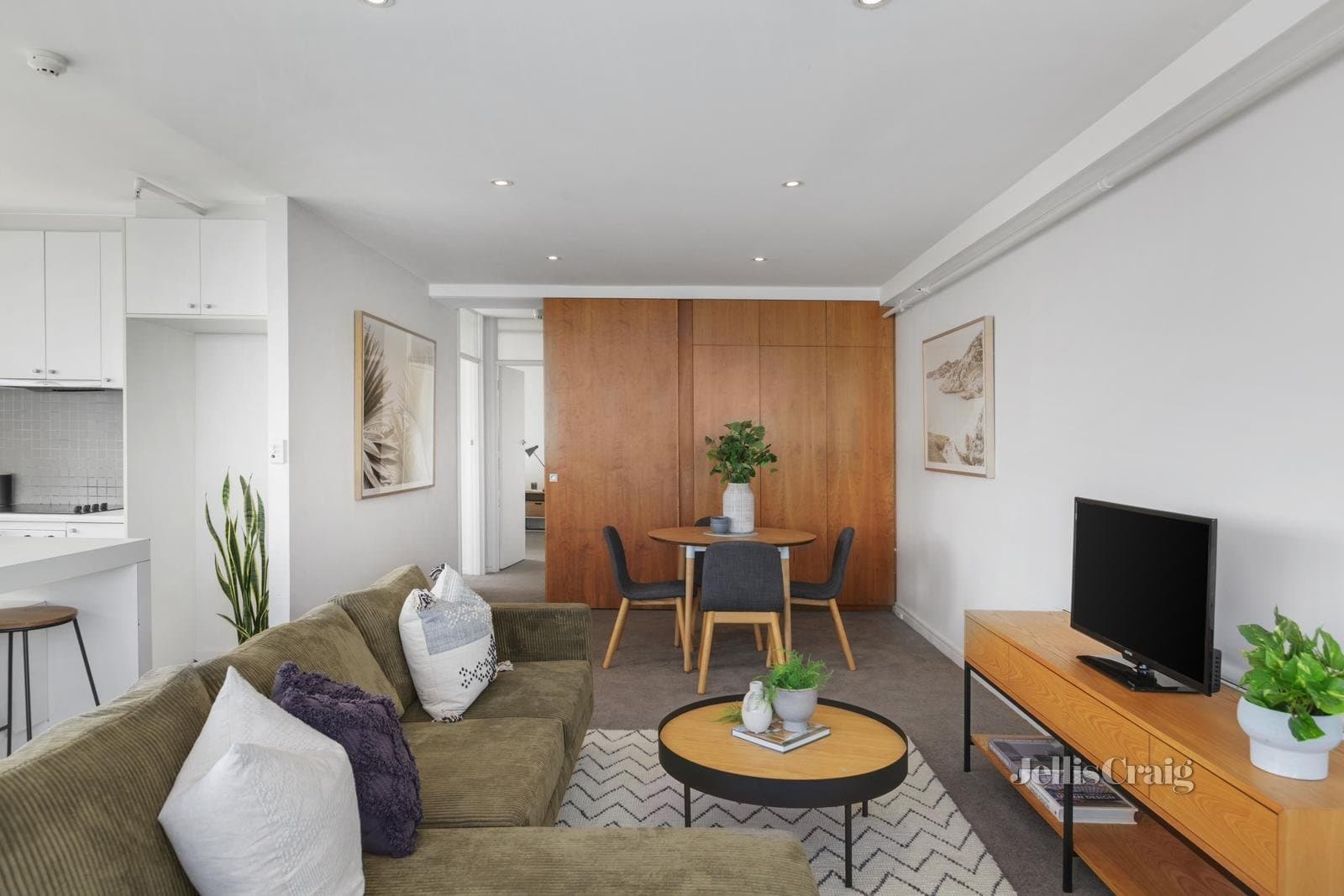 12B/12 Marine Parade, St Kilda, St Kilda - Thumbnail 6