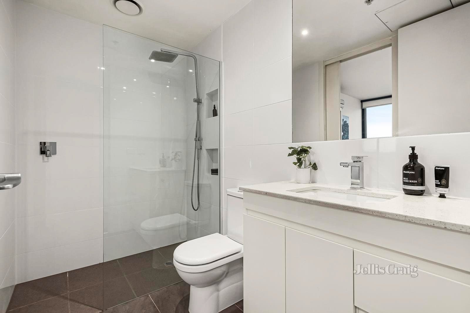911/57 Bay Street, Port Melbourne, Port Melbourne - Thumbnail 7