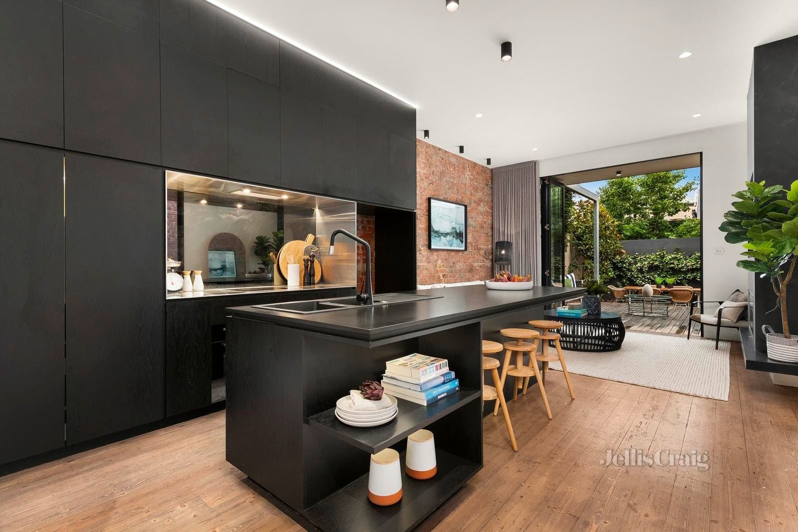 108 Victoria Avenue, Albert Park, Albert Park - Thumbnail 5