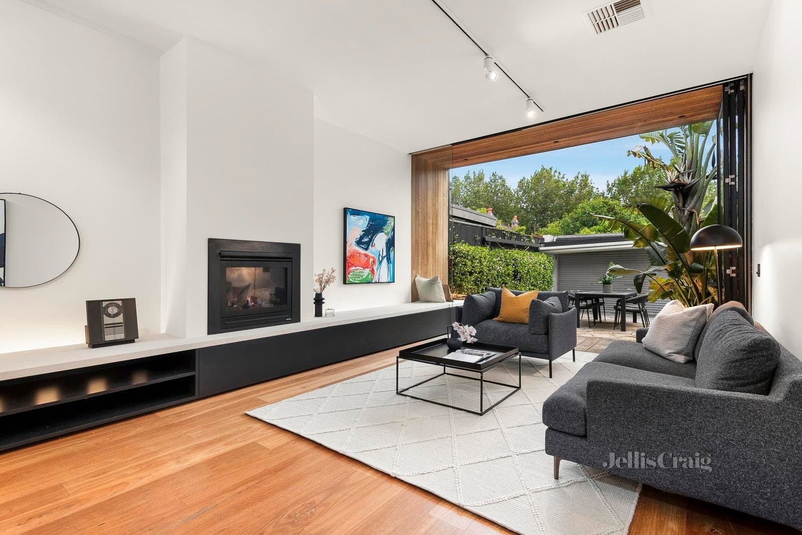 170 Canterbury Road, Middle Park, Middle Park - Thumbnail 4