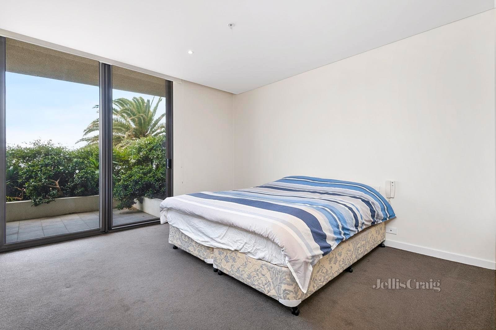 T04/155 Beach Street, Port Melbourne, Port Melbourne - Thumbnail 7