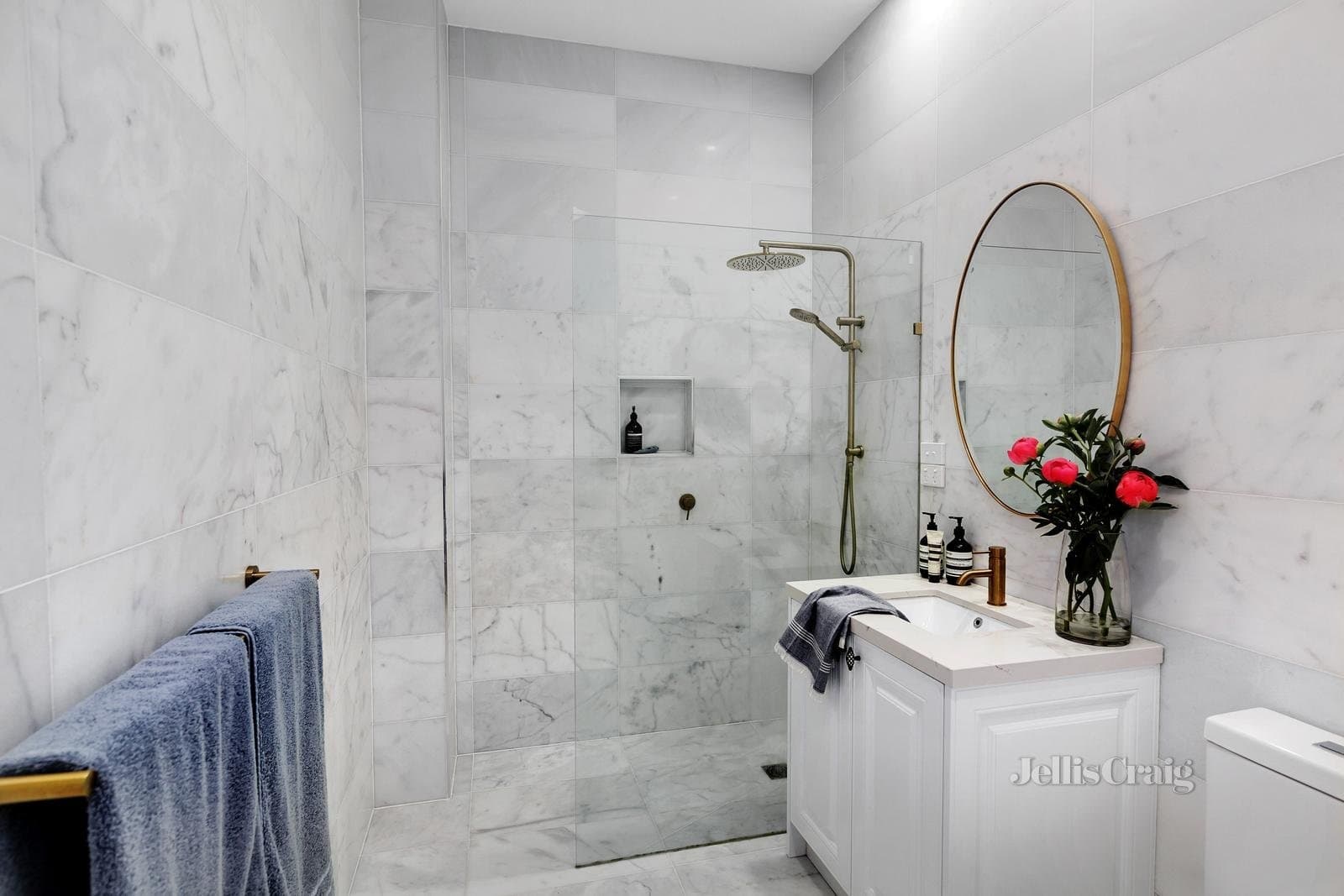 Sold Contact Agent for Sold Price 83 Carter Street, Middle Park, Middle Park - Thumbnail 7
