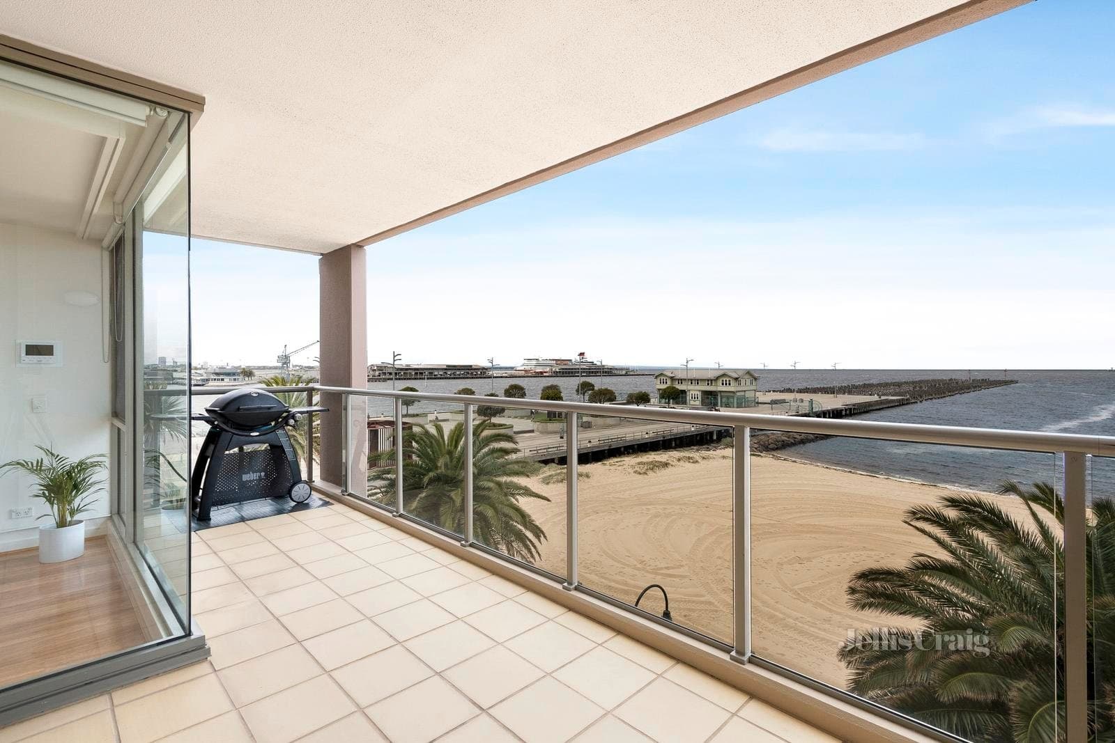 205/147 Beach Street, Port Melbourne, Port Melbourne - Thumbnail 3