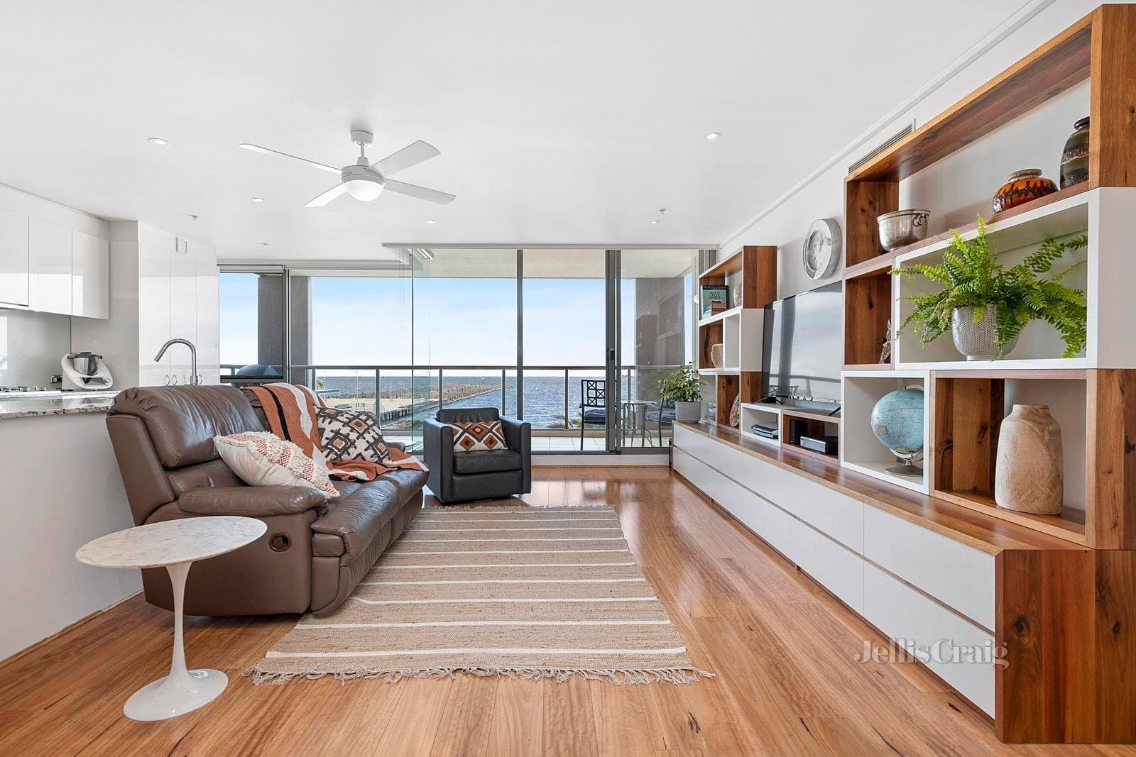 205/147 Beach Street, Port Melbourne, Port Melbourne - Thumbnail 4