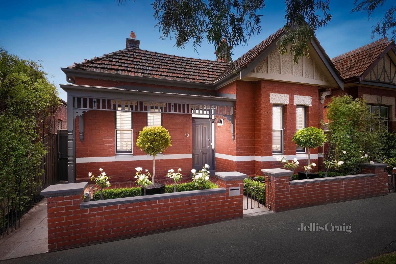 43 Dinsdale Street, Albert Park, Albert Park - Thumbnail 2