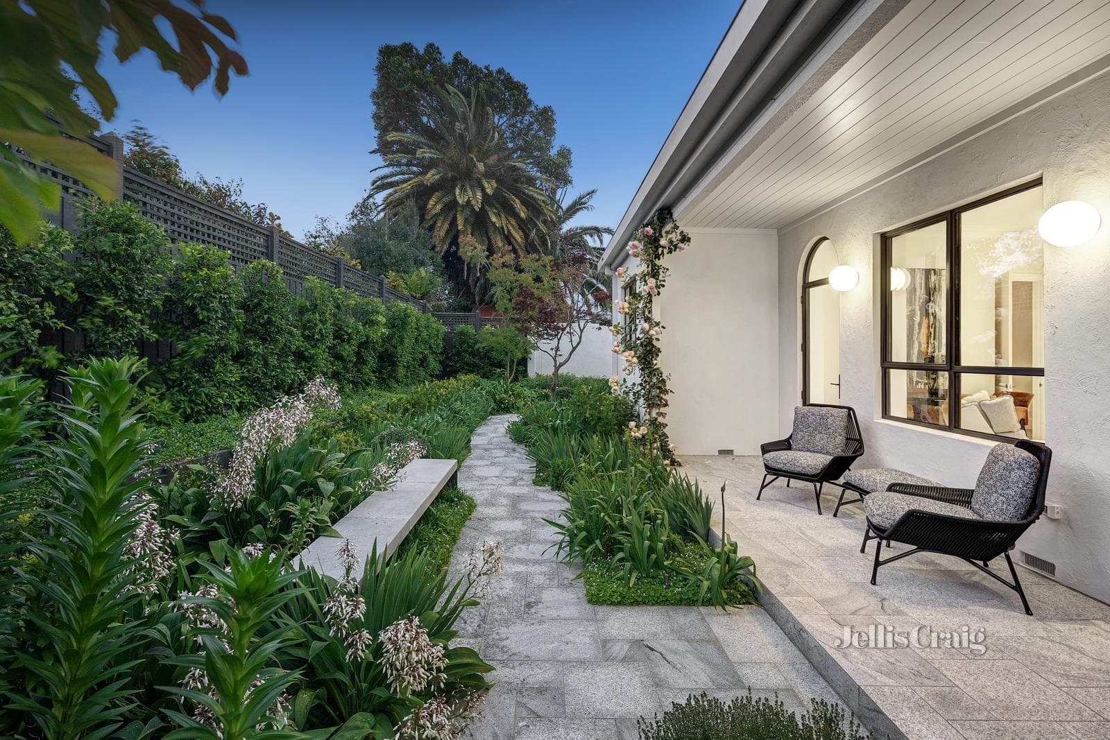 11 Springfield Avenue, St Kilda East, St Kilda East - Thumbnail 2