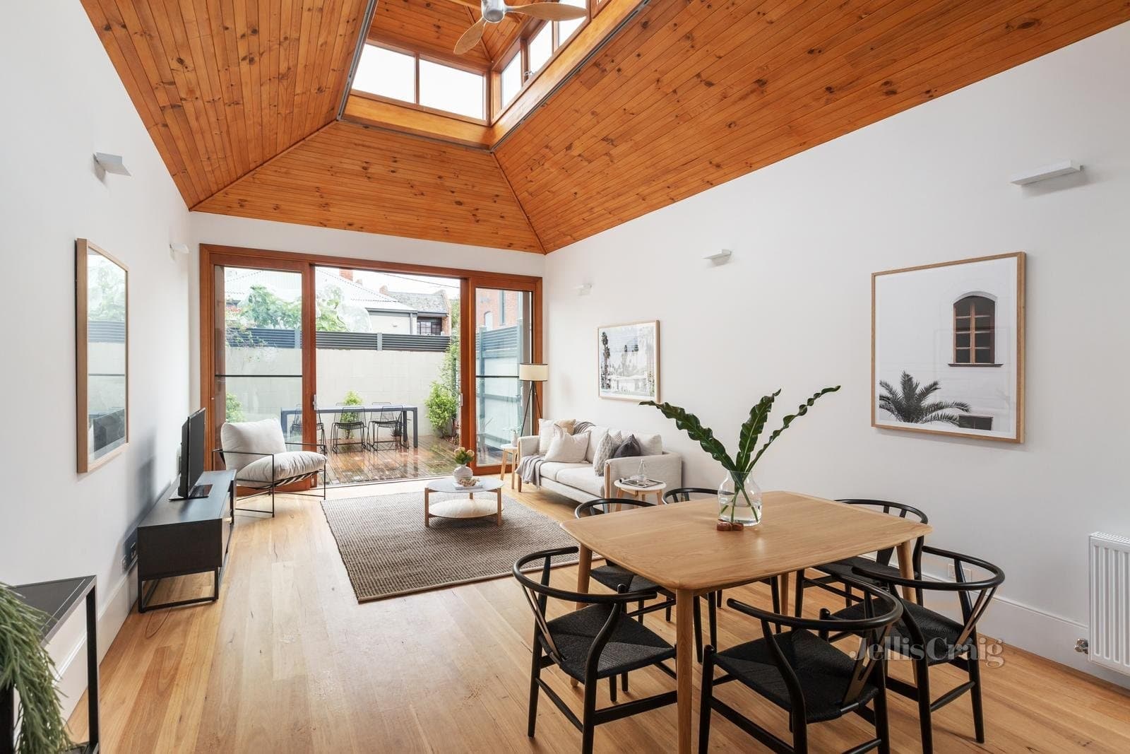6 Finlay Street, Albert Park, Albert Park - Thumbnail 3