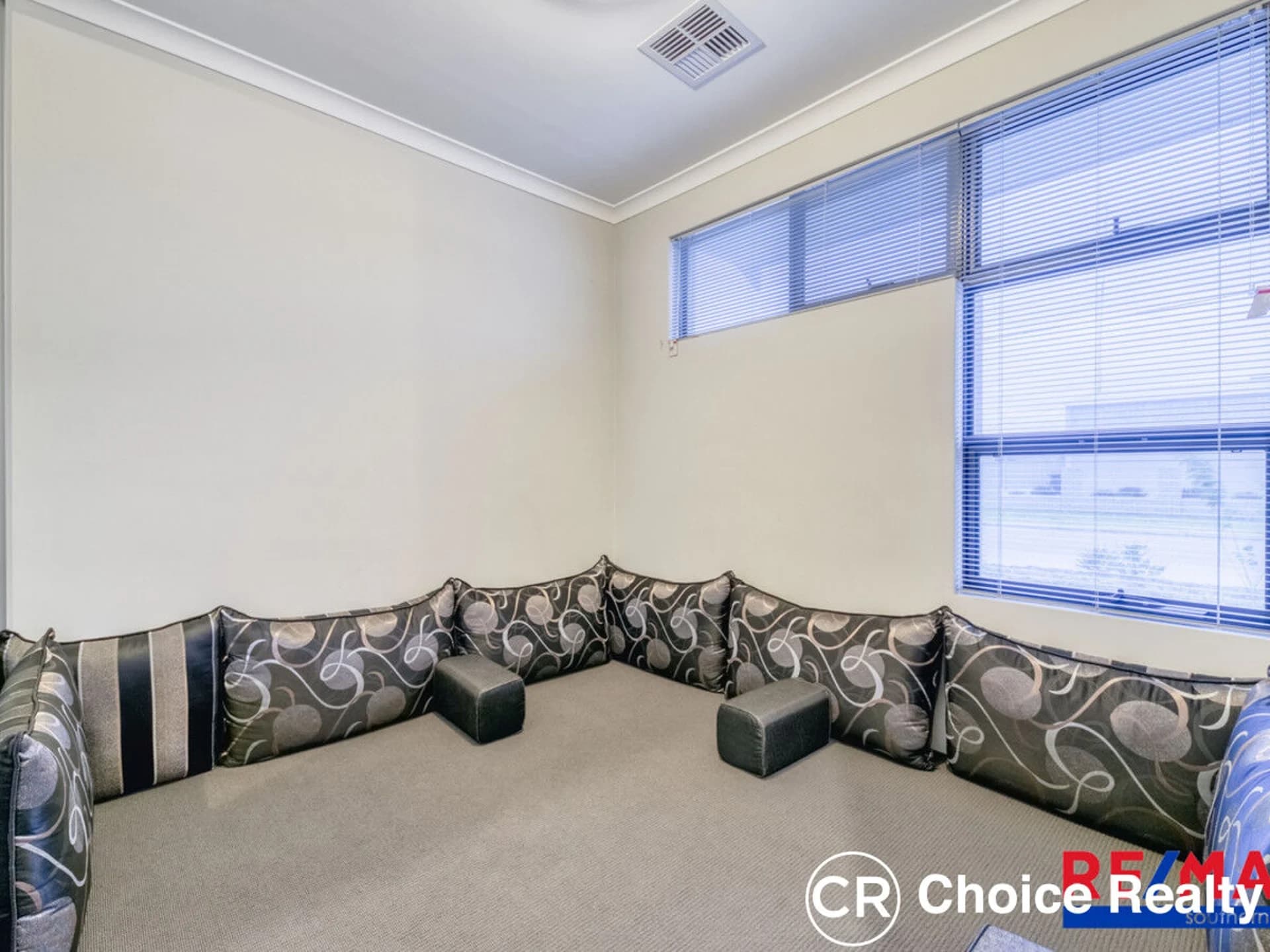 12 Fitzroy Street, Queens Park WA 6107, Queens Park - Thumbnail 8