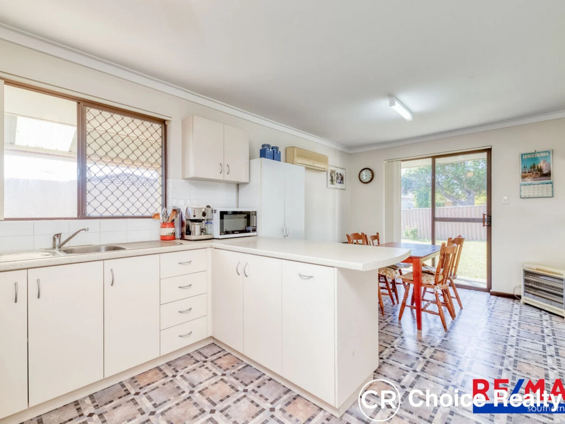 15 Tuam Street, Victoria Park WA 6100, Victoria Park - Thumbnail 5