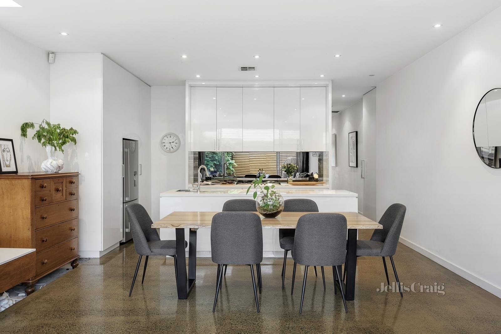 122 Mills Street, Albert Park, Albert Park - Thumbnail 7