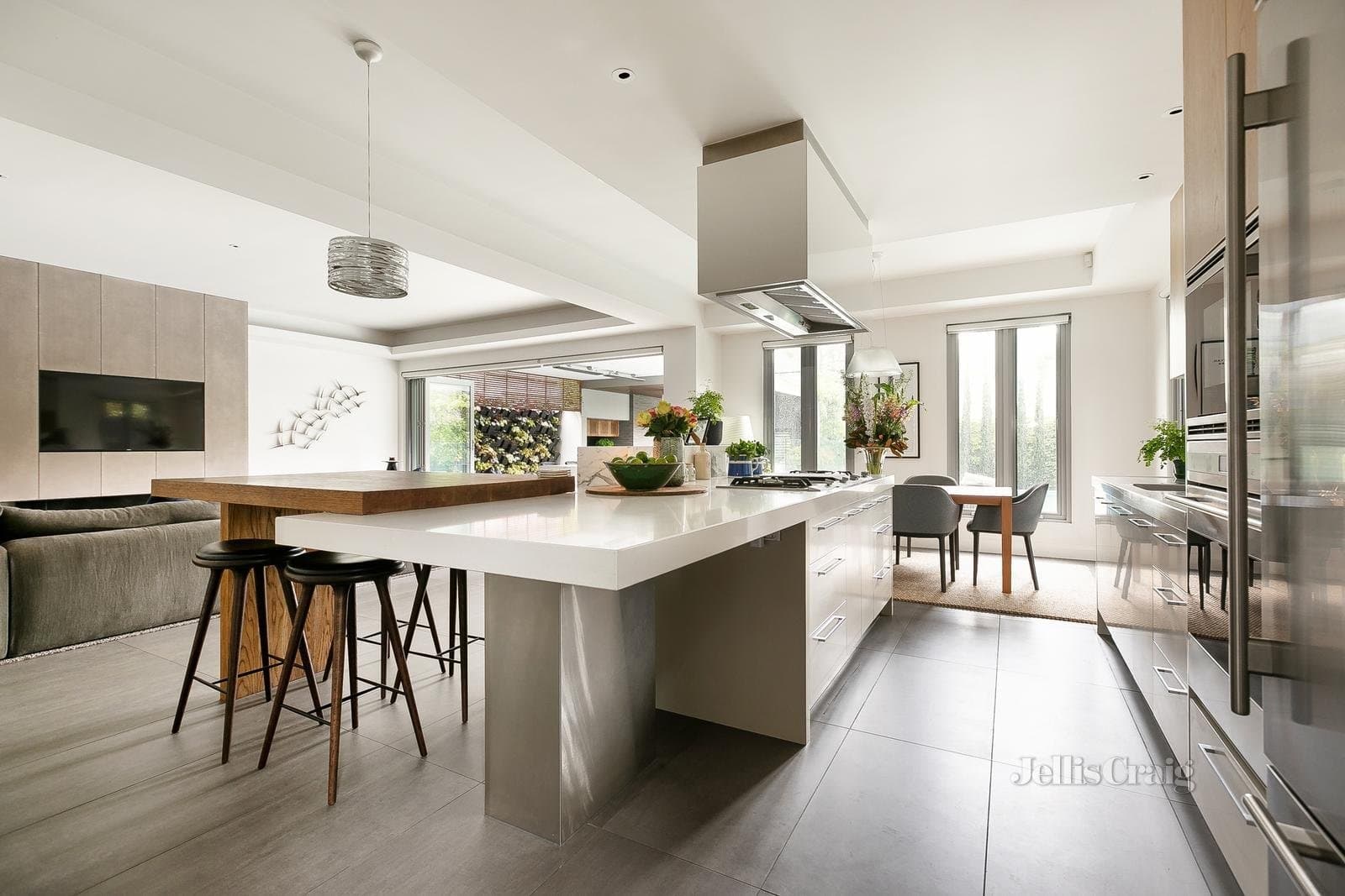 76 Armstrong Street, Middle Park, Middle Park - Thumbnail 4