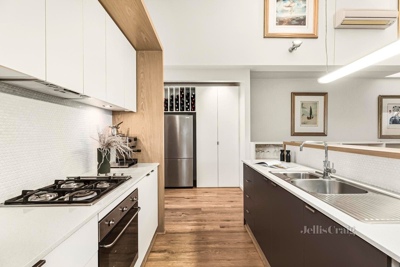 2B Esplanade Place, Port Melbourne, Port Melbourne - Thumbnail 7