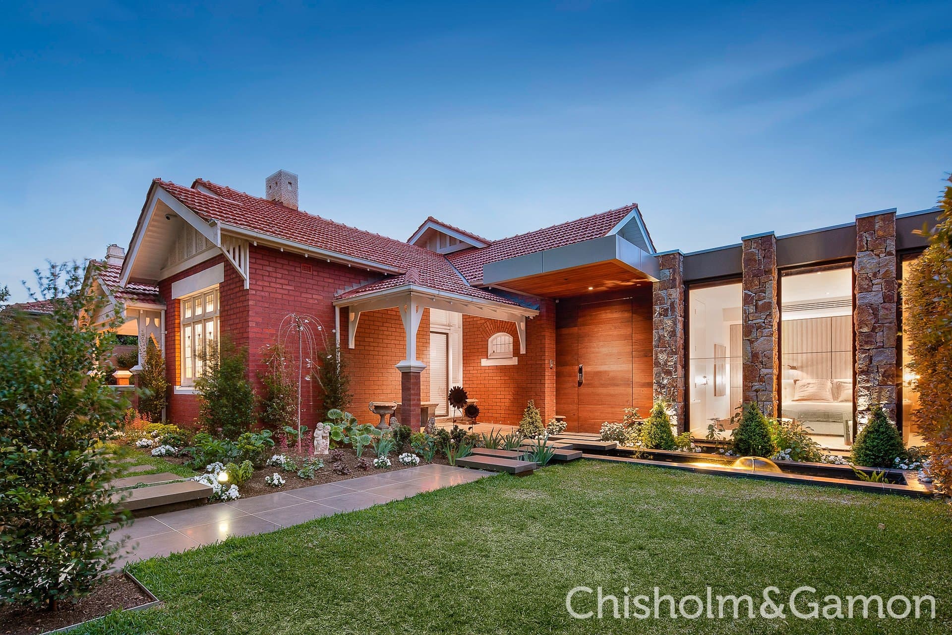 10 Byrne Avenue, Elwood, Elwood - Thumbnail 2