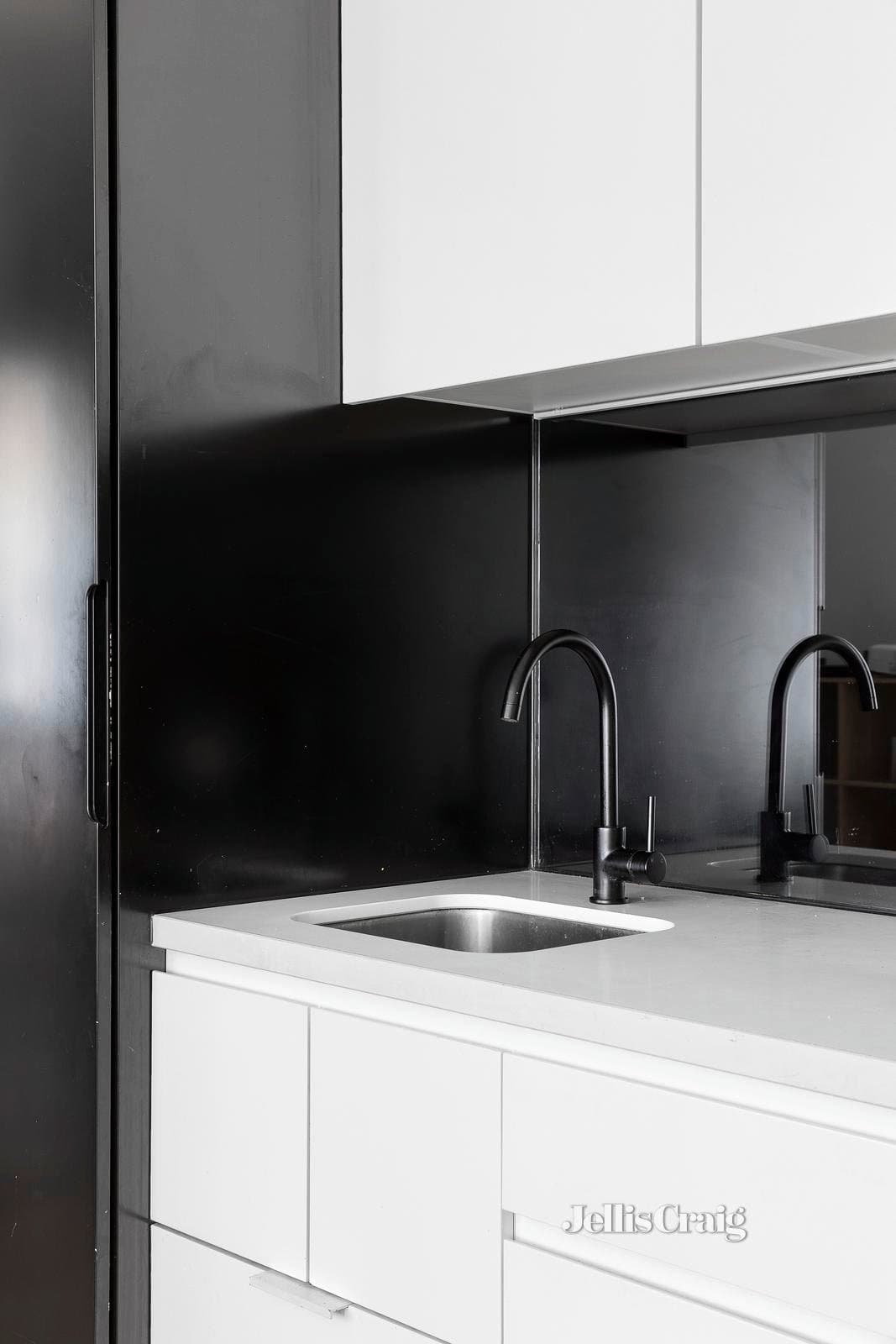 2410/442 Elizabeth Street, Melbourne, Melbourne - Thumbnail 8