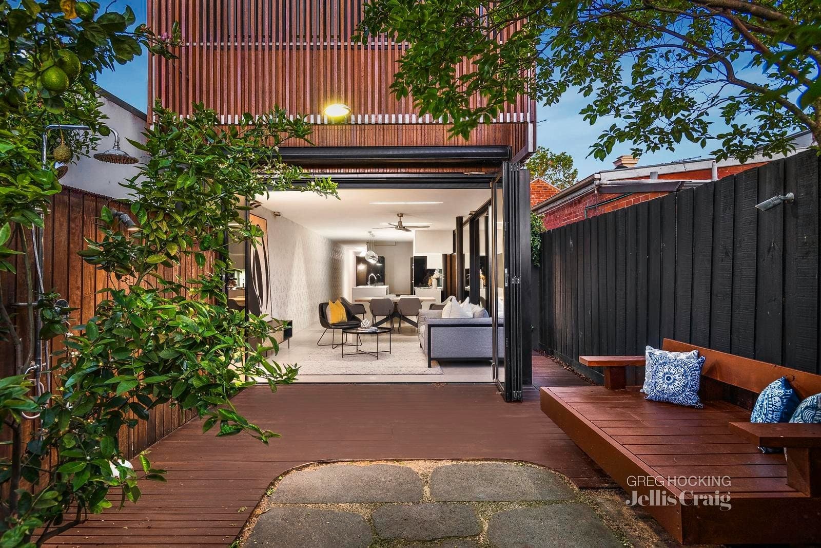 15 Nimmo Street, Middle Park, Middle Park - Thumbnail 6