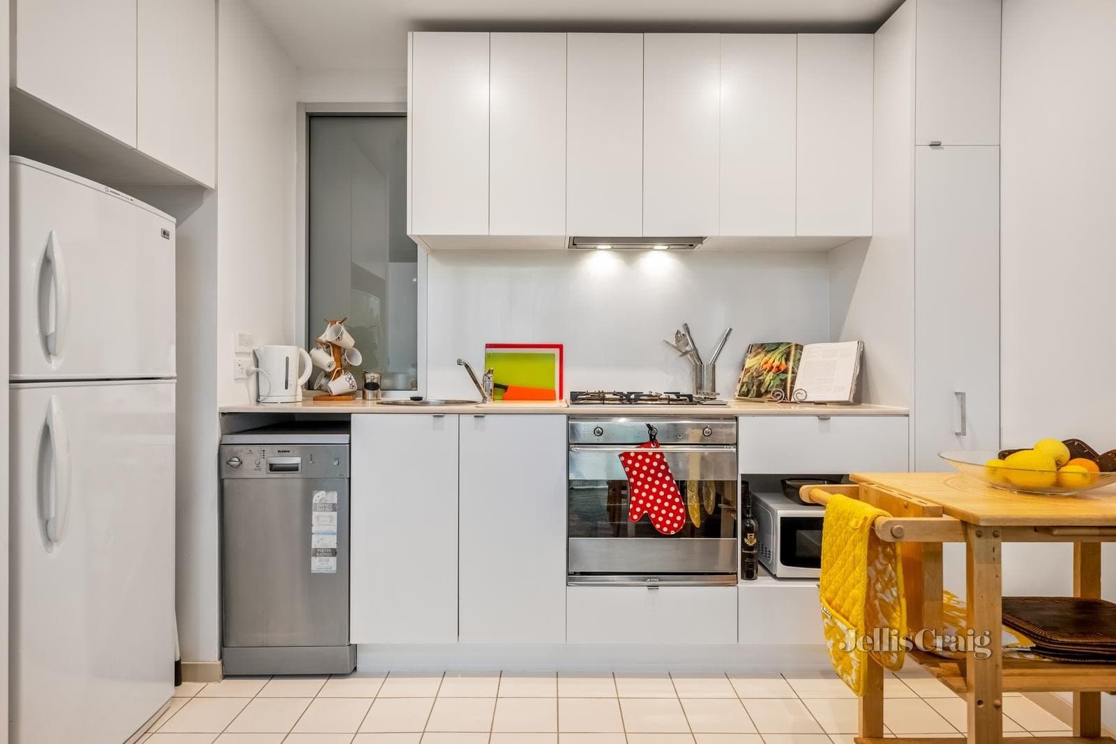 2312/620 Collins Street, Melbourne, Melbourne - Thumbnail 8