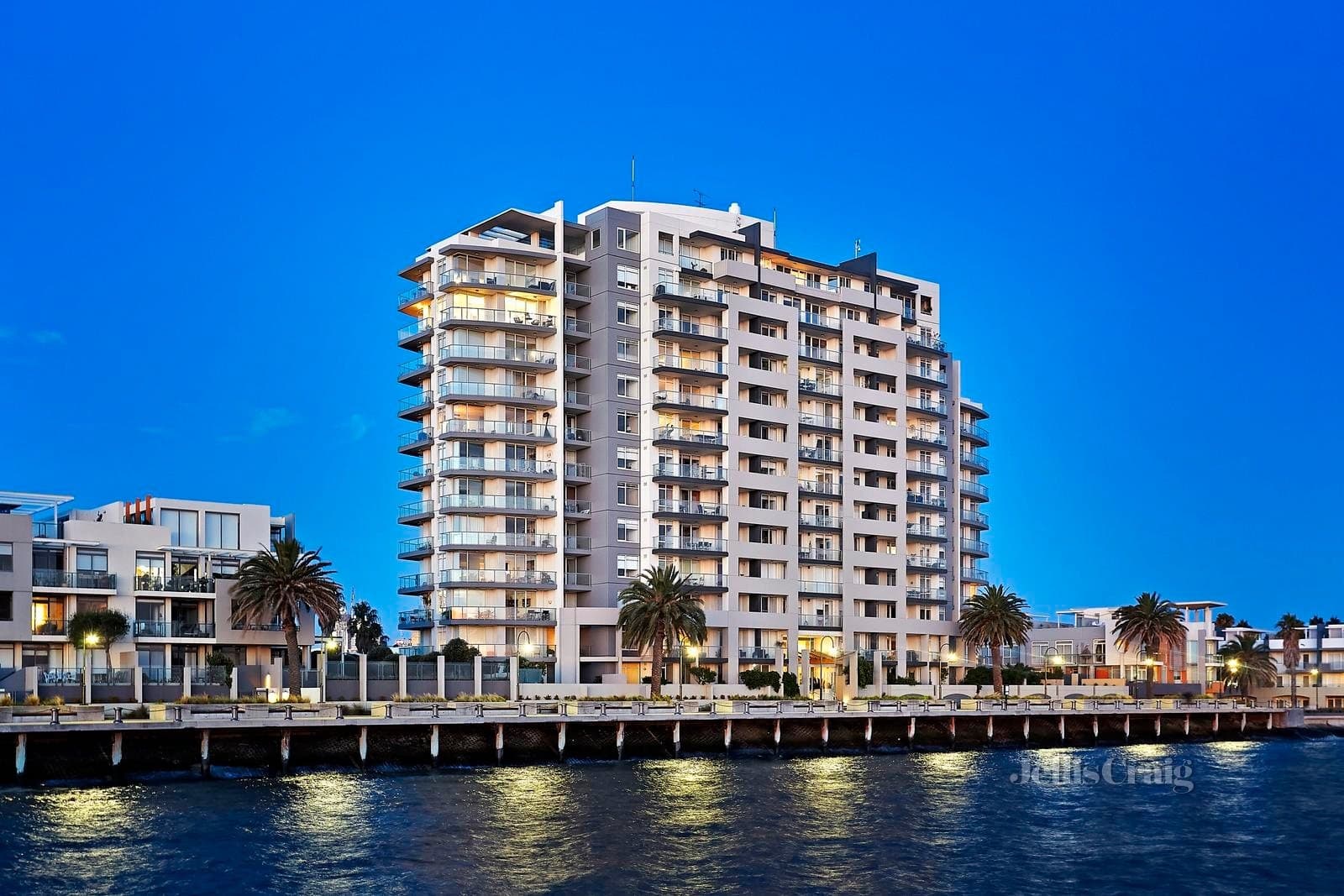 807/127 Beach Street, Port Melbourne, Port Melbourne - Thumbnail 2