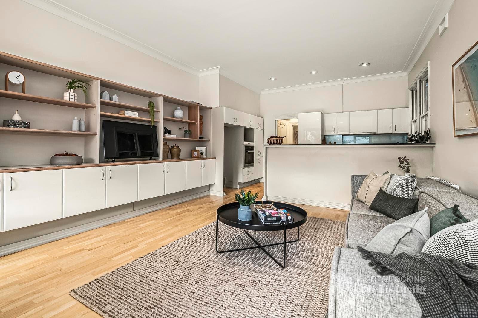 Sold Sold Price: $5,850,000 39 Cardigan Place, Albert Park, Albert Park - Thumbnail 5
