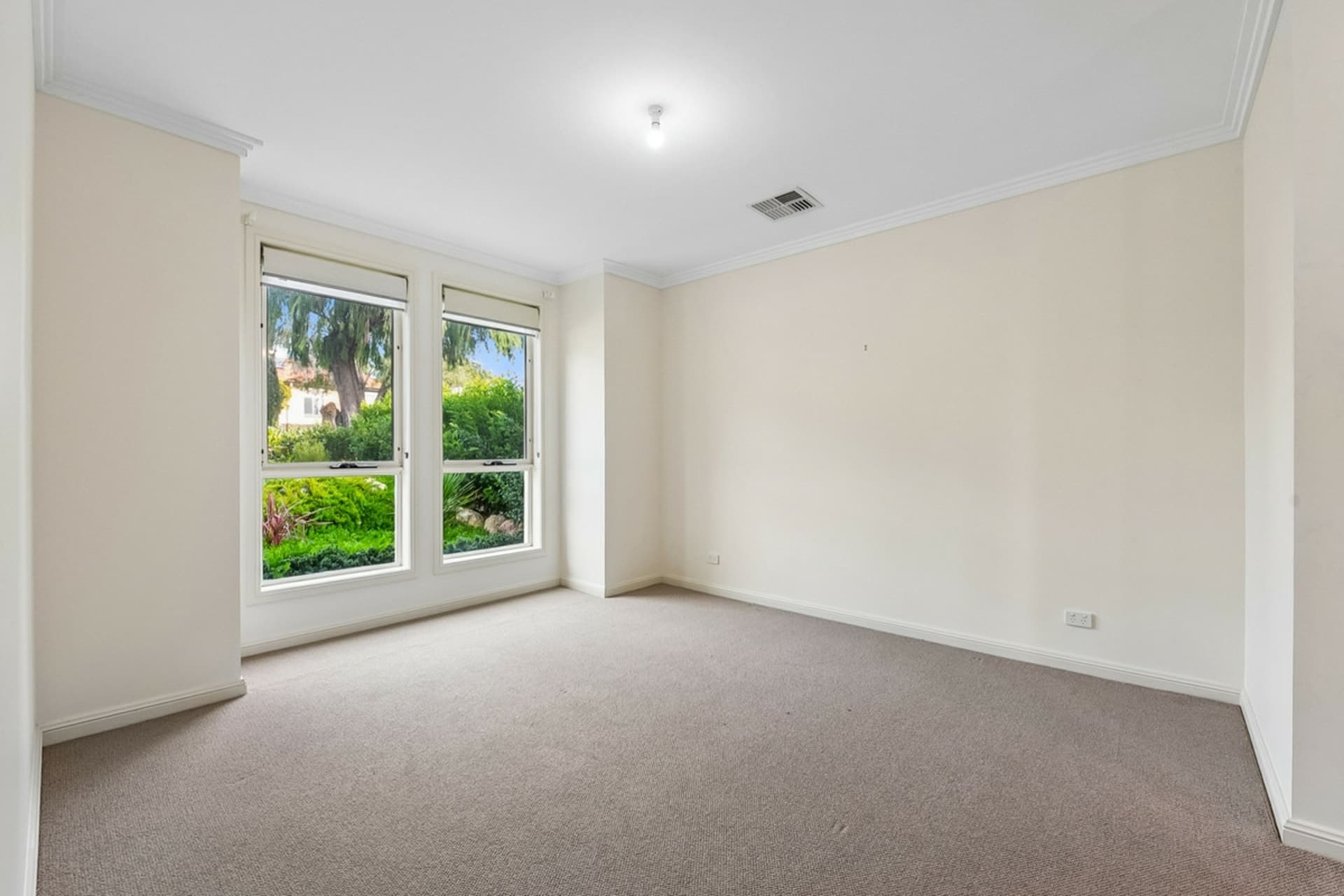 18A Darlington Street, Enfield, Enfield - Thumbnail 7