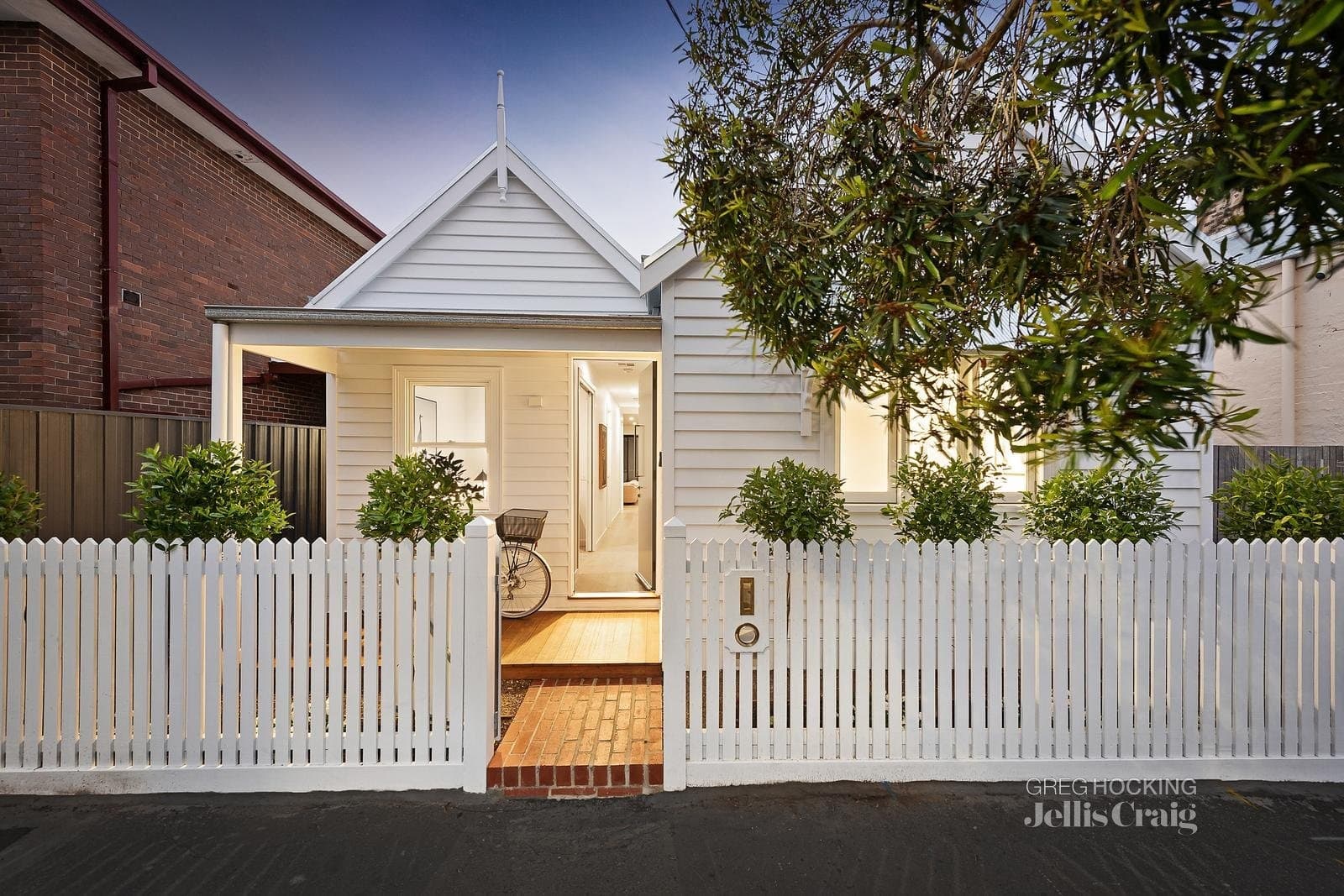 230 Nott Street, Port Melbourne, Port Melbourne - Thumbnail 3