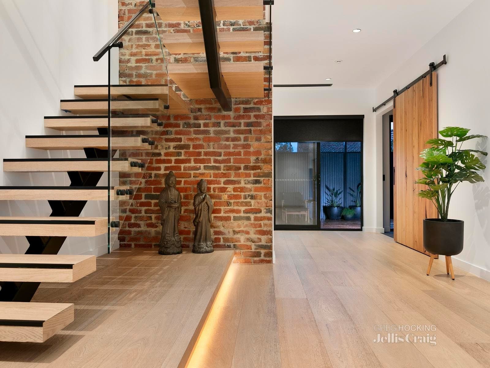 6 Cumberland Road, Port Melbourne, Port Melbourne - Thumbnail 5