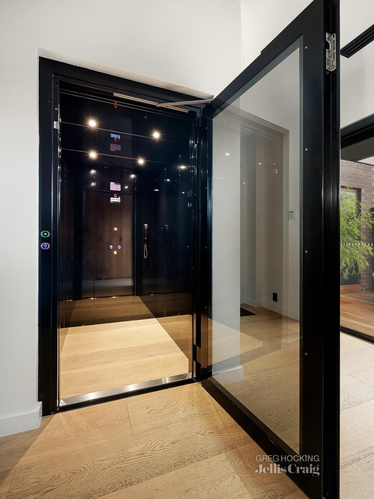 6 Cumberland Road, Port Melbourne, Port Melbourne - Thumbnail 6