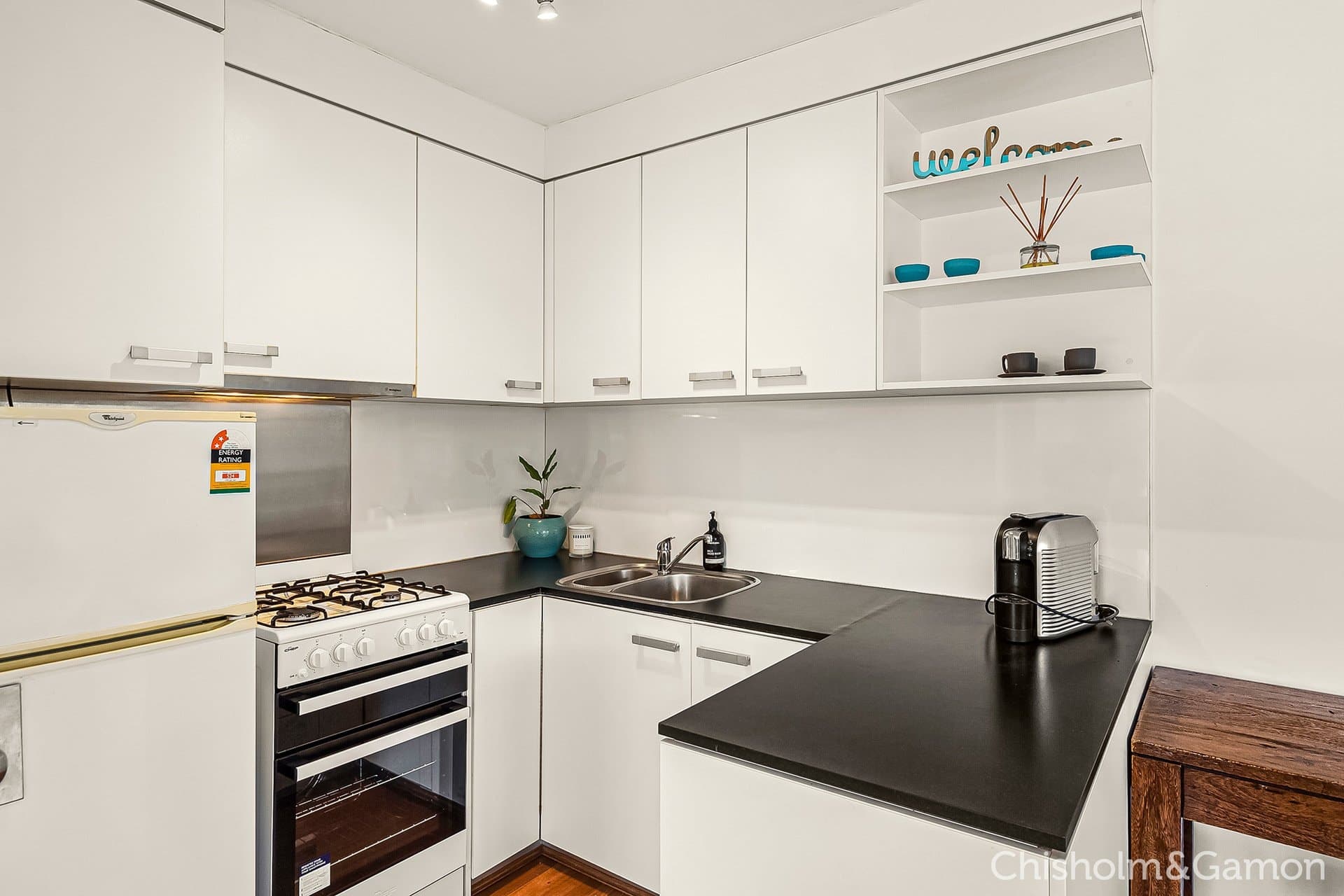 1/165 Stokes Street, Port Melbourne, Port Melbourne - Thumbnail 4