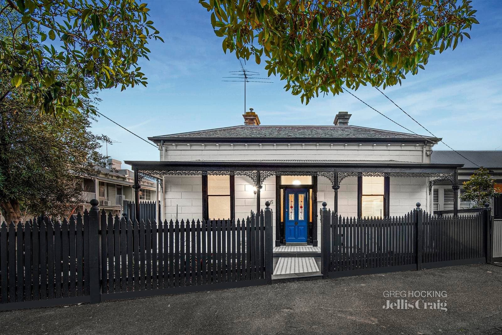 16 Merton Street, Albert Park, Albert Park - Thumbnail 2