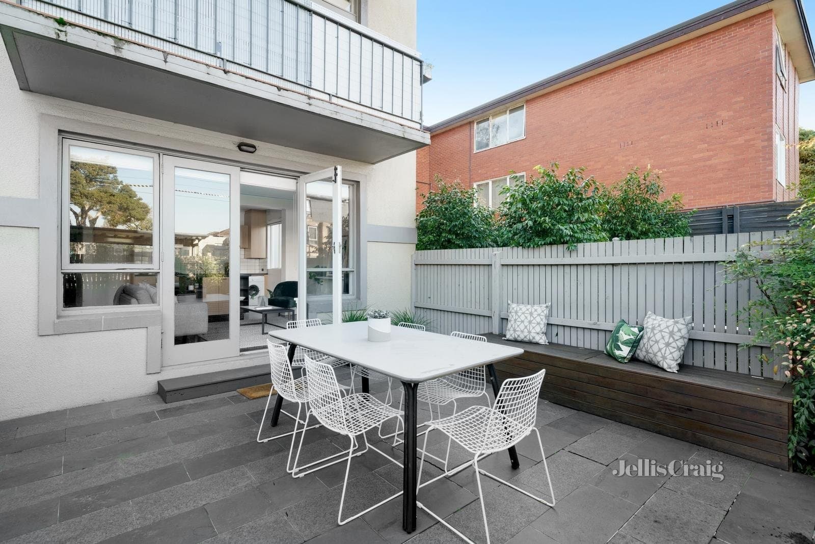 1/145 Glen Huntly Road, Elwood, Elwood - Thumbnail 5