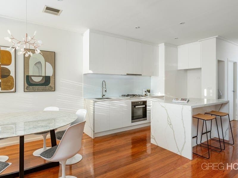 128 Esplanade West, Port Melbourne, Port Melbourne - Thumbnail 5