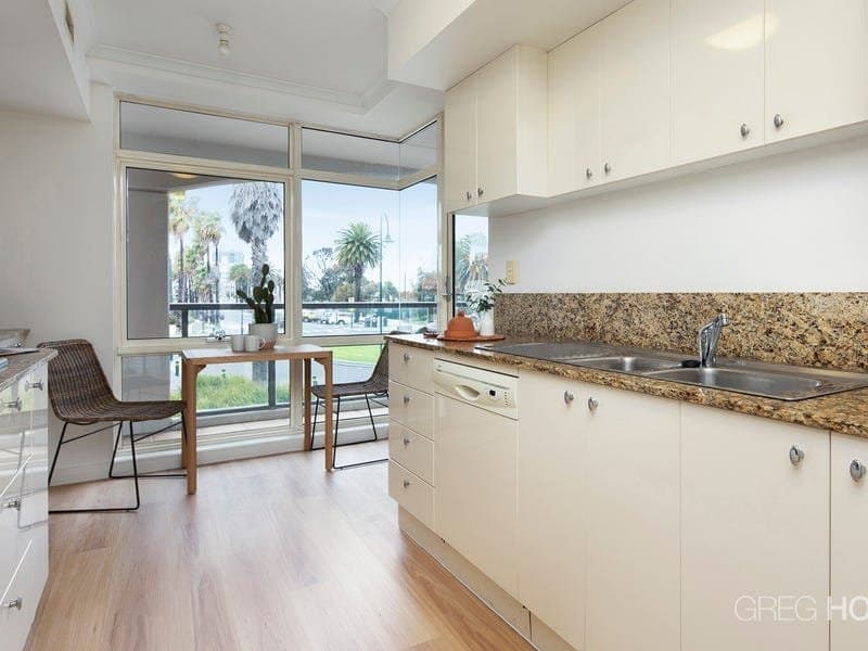 15/105 Beach Street, Port Melbourne, Port Melbourne - Thumbnail 8