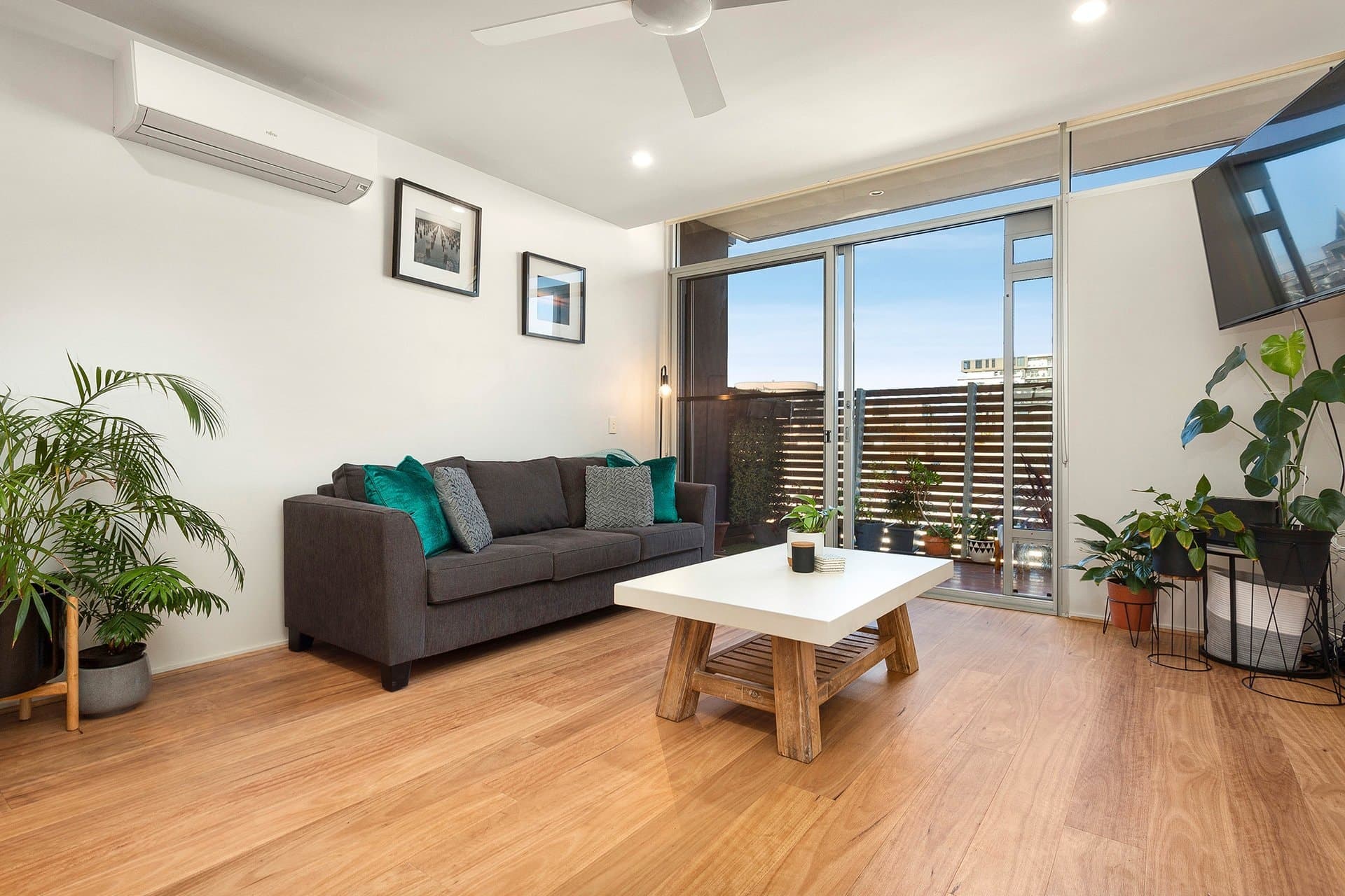 15/181 Bay Street, Port Melbourne, Port Melbourne - Thumbnail 2